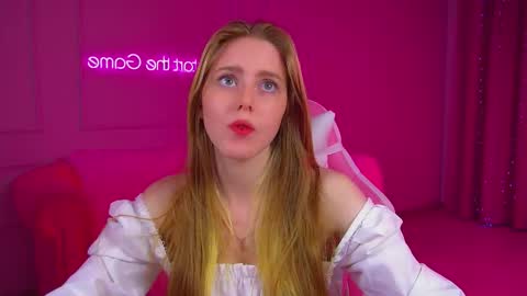 Lexi online show from September 18, 6:23 am