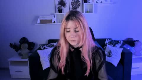 Lexi Wenford NO NUDE GODDESS online show from January 15, 2:49 am