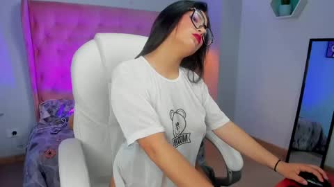 Lexy Nova  online show from June 3, 9:09 pm