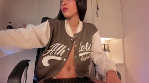 L I A  online show from February 20, 4:33 am