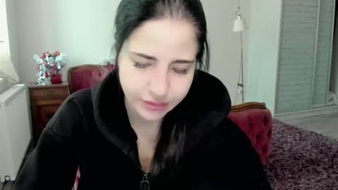 lexyswett online show from January 12, 7:35 am