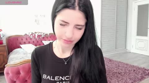 lexyswett online show from December 19, 7:22 am