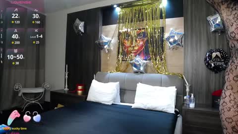 Leya online show from January 3, 7:07 pm