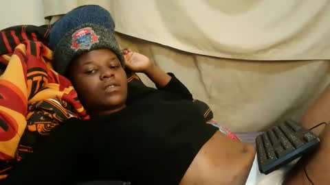 leylacuty13 online show from March 16, 9:24 am