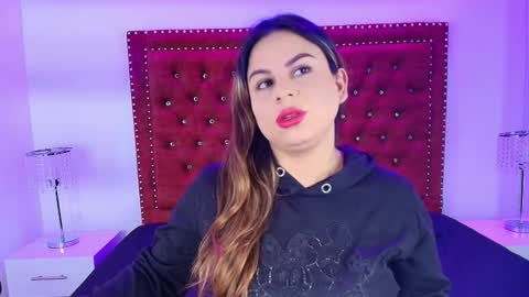 Lia  online show from September 29, 7:52 pm