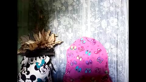 Lia online show from October 25, 6:04 pm