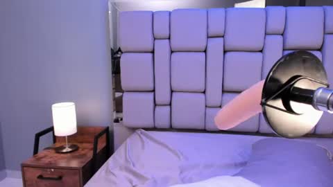 lia_owenss online show from June 26, 7:59 pm