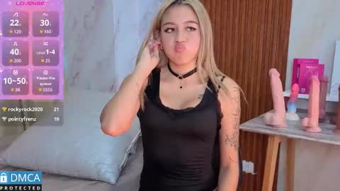 lia summer1 online show from September 8, 7:13 pm