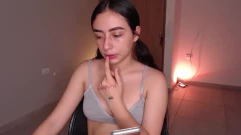   lia  online show from February 23, 2:23 am