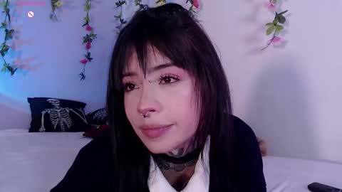 Liaa  online show from December 3, 2:47 am