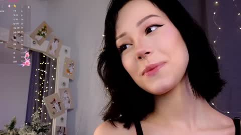 Lia  online show from January 21, 10:30 am