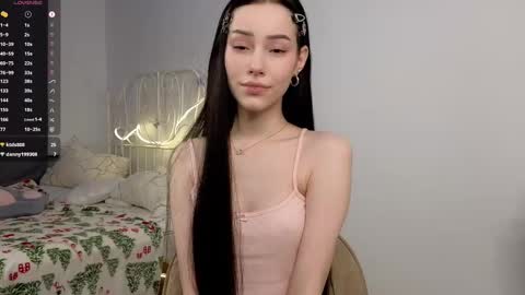 Lia  online show from March 9, 9:24 am