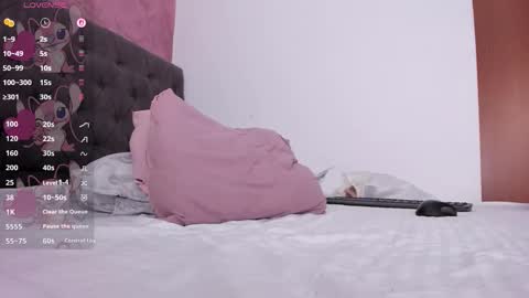 Lia online show from September 9, 4:29 pm