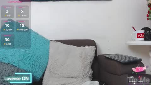 Liam  online show from October 18, 10:44 pm