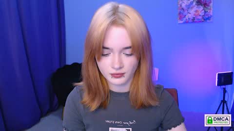 Little Liana  online show from January 2, 7:40 pm