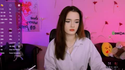 Little Liana  online show from April 8, 8:11 pm