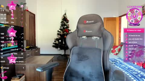 LiaQuinn online show from January 29, 1:07 pm