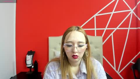 Lia Roberts online show from January 13, 12:02 pm