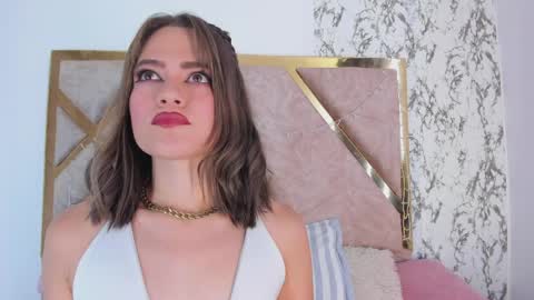 liaross online show from April 6, 5:03 pm