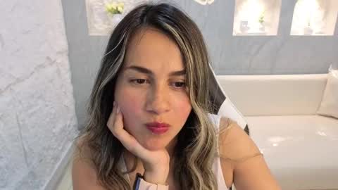 Online 800 to 1400 online show from September 30, 2:22 pm