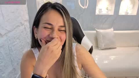 Online 800 to 1400 online show from October 12, 2:52 pm