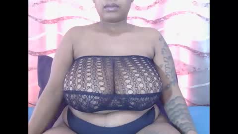 lickabletash98 online show from October 29, 12:31 pm