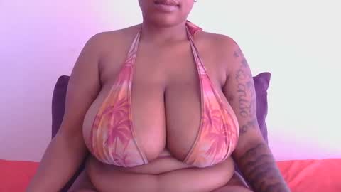 lickabletash98 online show from March 6, 6:19 am