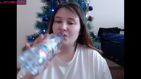 light_lunaa online show from January 2, 6:29 am