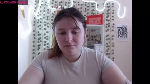 light_lunaa online show from January 14, 6:24 am