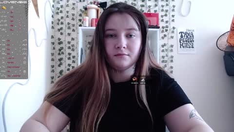light_lunaa online show from February 7, 4:27 am