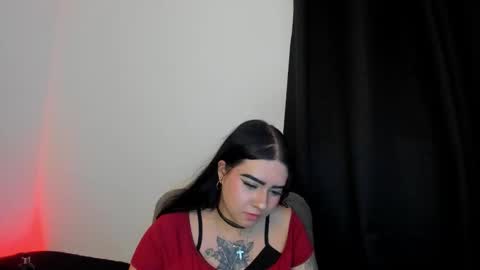 Lily Moore online show from March 14, 6:25 am