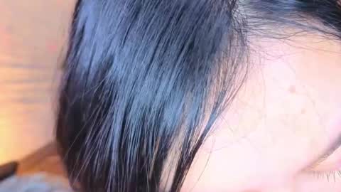 liisa_thompson_ online show from June 3, 3:06 pm