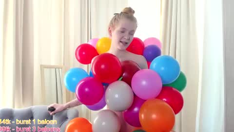 Erica online show from April 16, 11:32 am