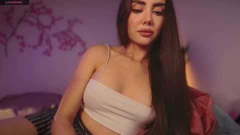 Gabriela online show from April 5, 6:07 pm