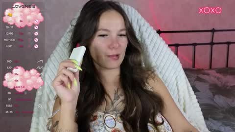 little moon online show from September 18, 9:35 pm