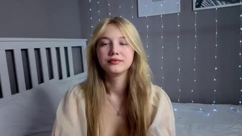 Emma online show from January 6, 8:40 am