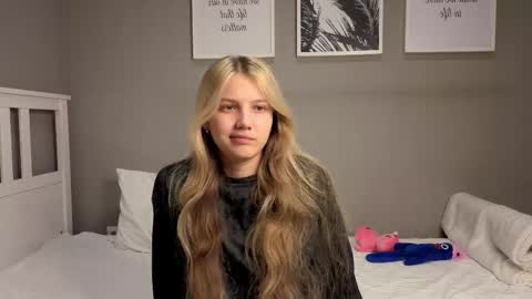 Emma online show from November 26, 10:05 am