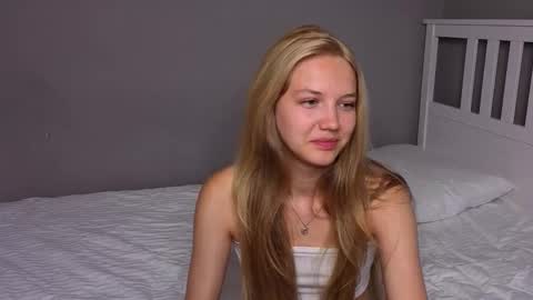 Emma online show from September 26, 12:14 pm