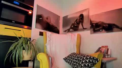 aka princessmaya online show from November 25, 10:10 pm