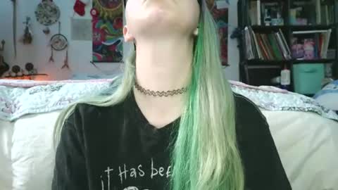 emily ryanson online show from December 16, 5:22 pm