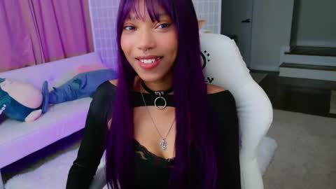 evie online show from February 22, 3:01 am