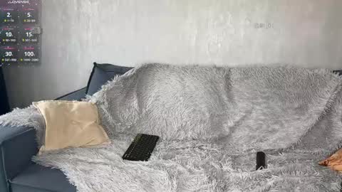 Lili online show from April 4, 9:41 am