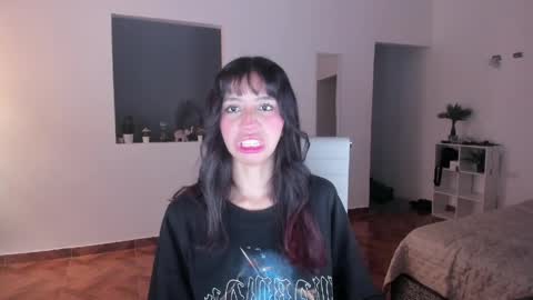 lili_cherry_ online show from June 8, 8:41 pm