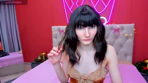Lilli  follow me kiss online show from January 10, 8:51 am