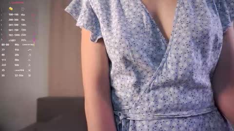 Lisa online show from September 12, 7:10 pm