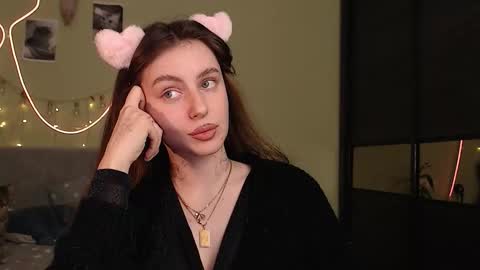 Lilu online show from October 14, 6:43 pm