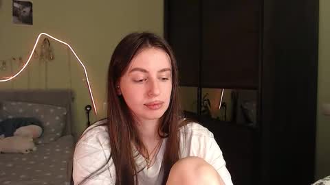 Lilu online show from October 7, 8:02 pm