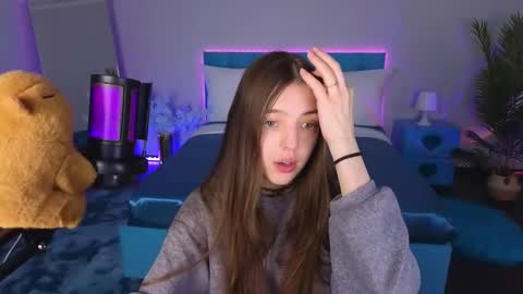 Lili Bakery online show from October 5, 2:16 am