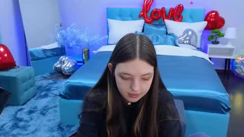 Lili Bakery online show from February 16, 11:48 pm