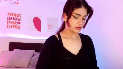 Lilith Savett online show from February 13, 1:57 pm